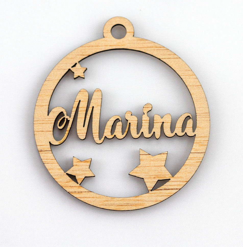 Bolas de navidad de madera personalizadas con nombre