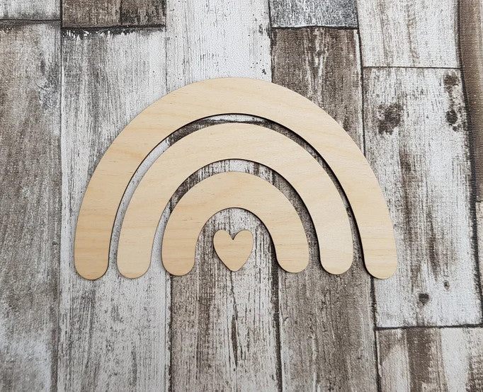 Arcoiris de madera para decoración infantil