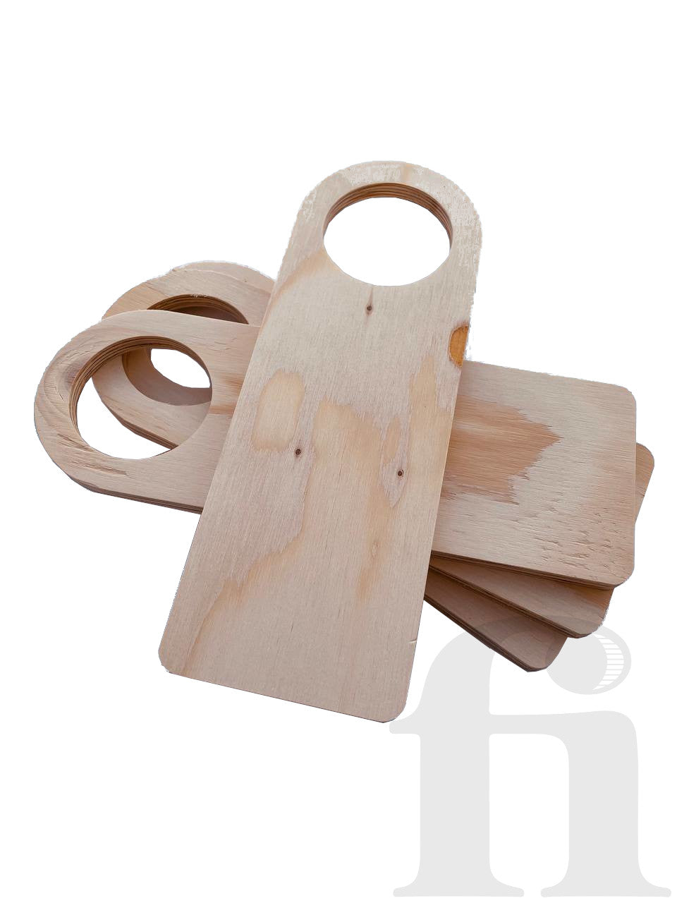 Cuelga-puertas de madera