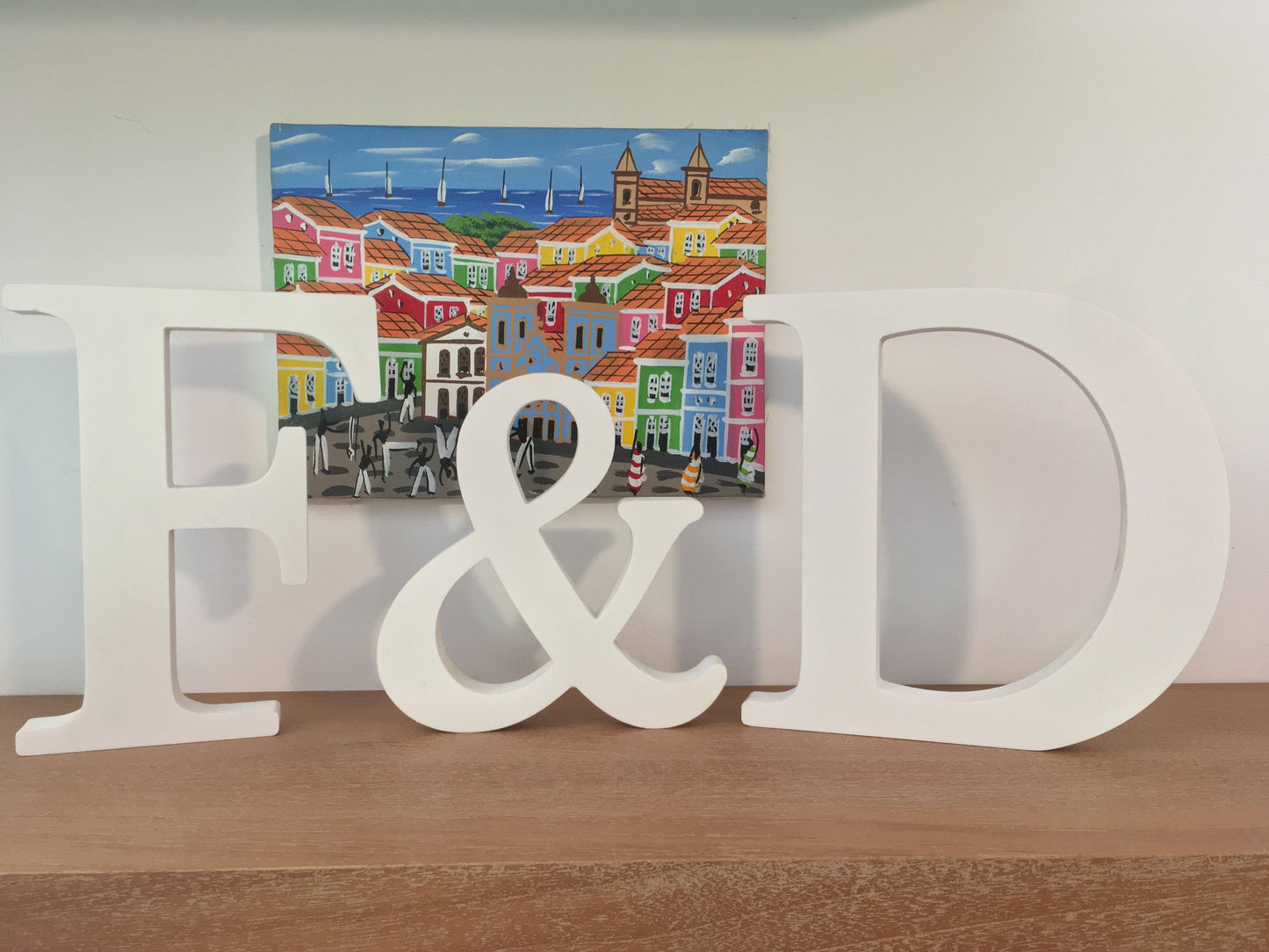 Letras corporeas y decorativas blancas de tamaño 10 a 100 cms