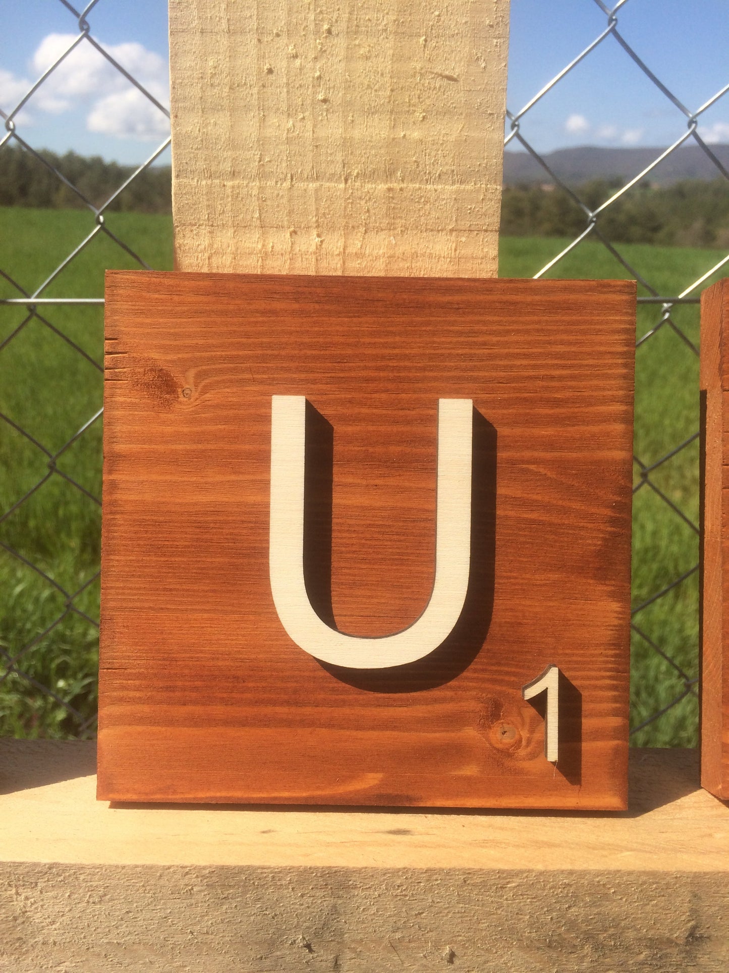 Letras decorativas Scrabble grandes marrón