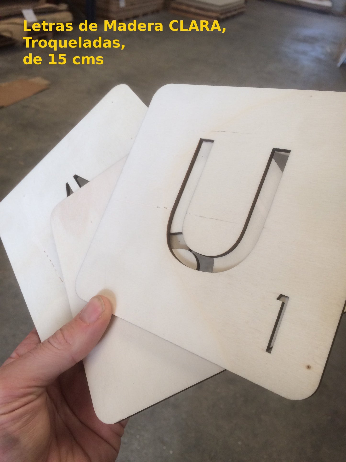 Letras SCRABBLE adhesivas de madera para decoración de pared