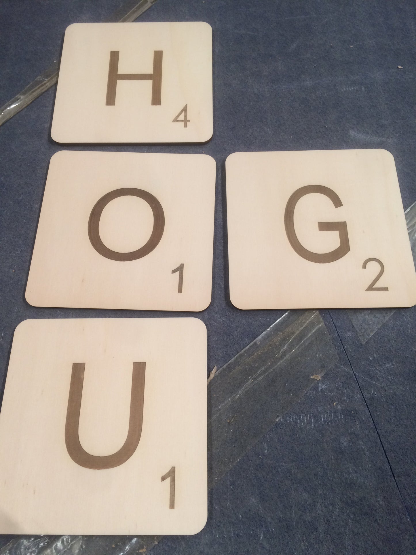 Letras SCRABBLE adhesivas de madera para decoración de pared