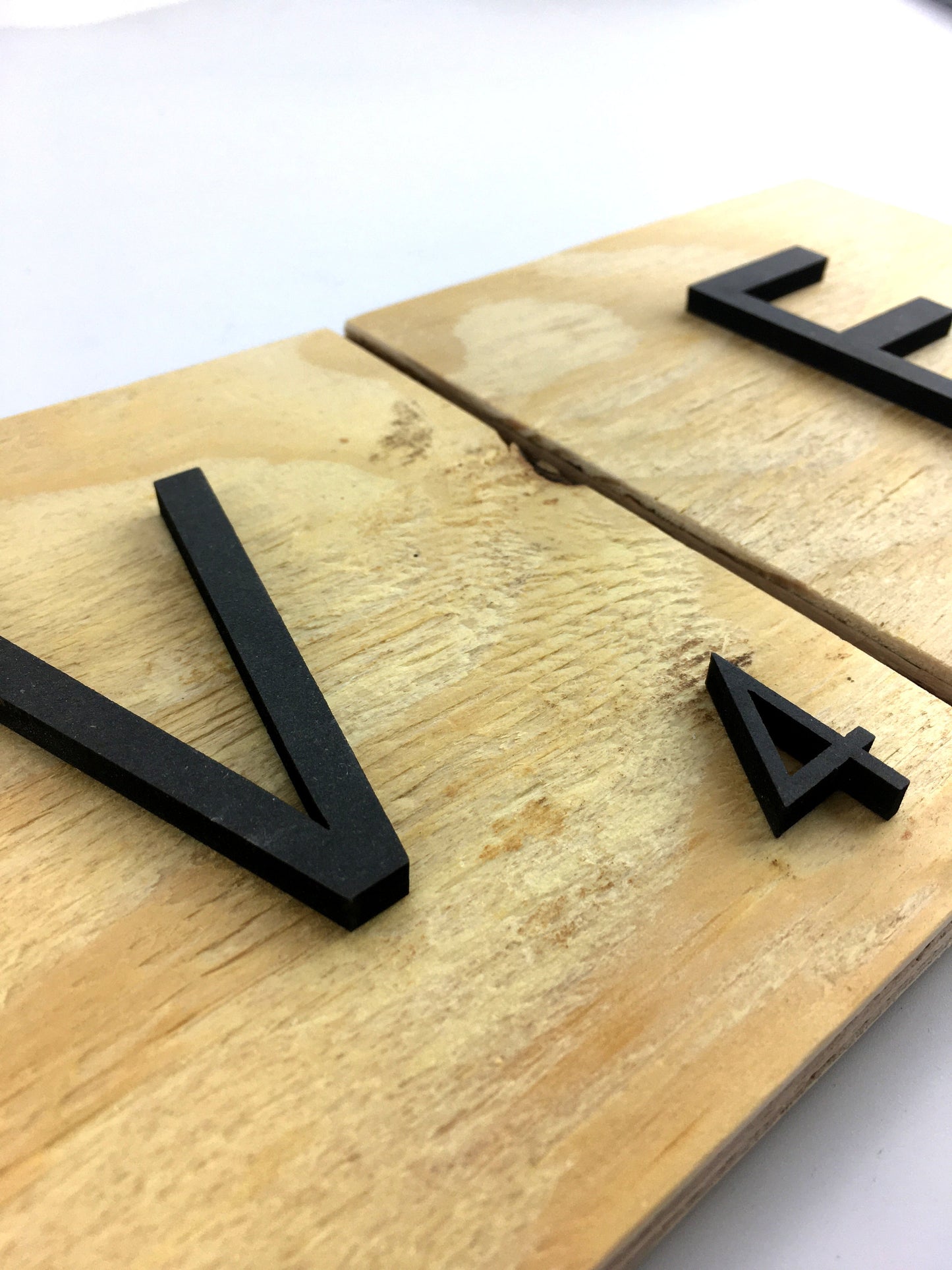 Letras decorativas Scrabble grandes de madera natural