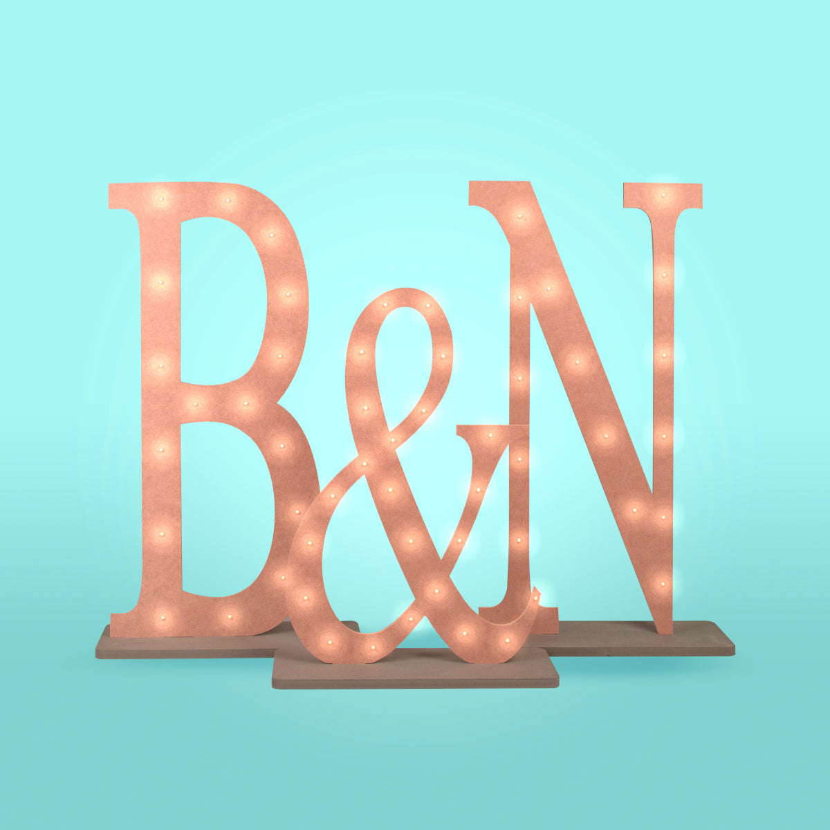 Letras blancas y de madera iluminadas de 1m/100 cms para bodas