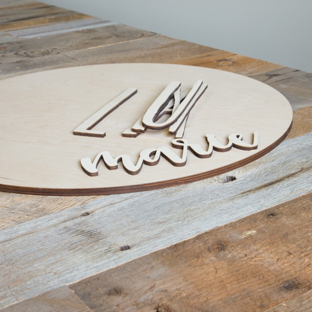 Servido en elementos separados pero autoadhesivos