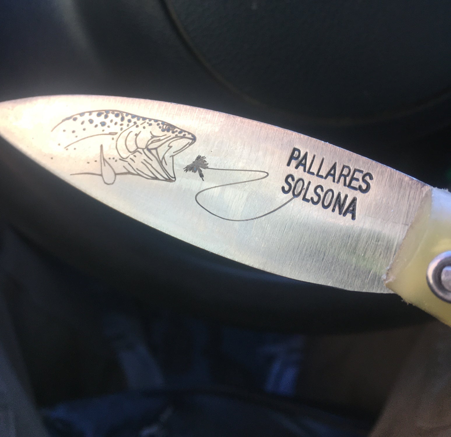 Navaja pesca grabada personalizada servicio rápido