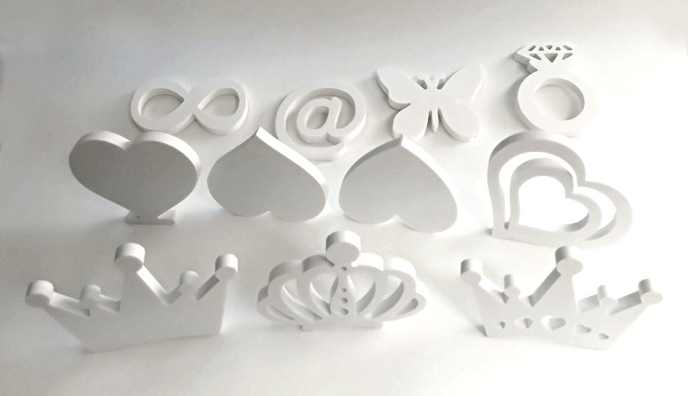 Letras corporeas y decorativas blancas de tamaño 10 a 100 cms