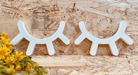 Pestanyes blanques infantils per decorar