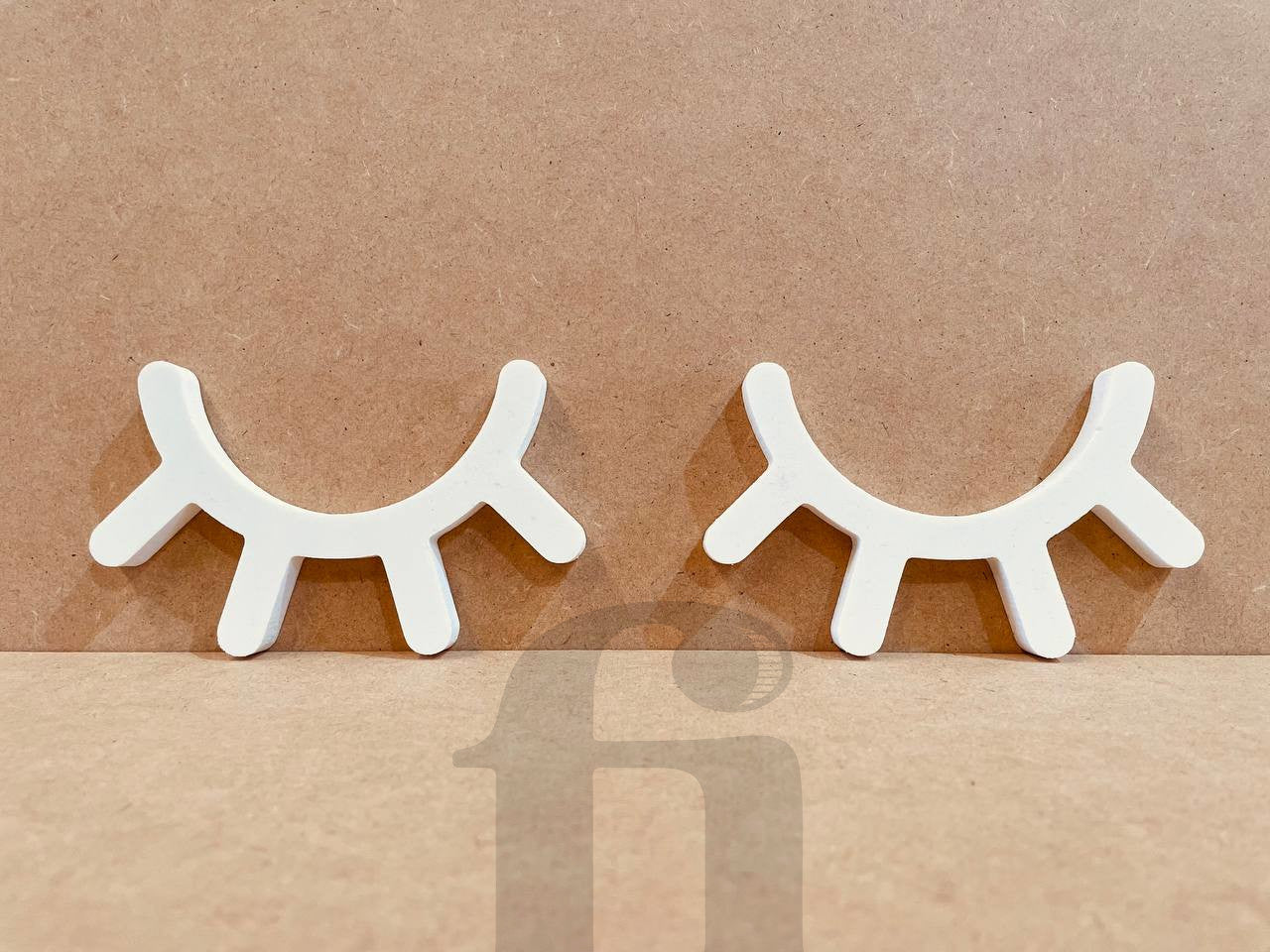 Pestañas blancas infantiles para decorar